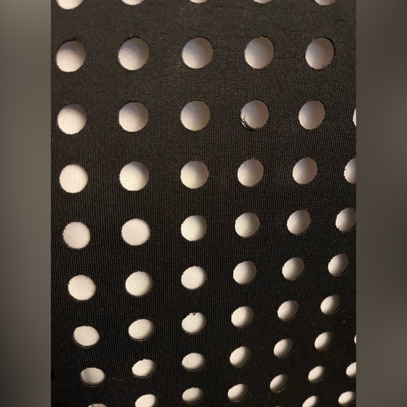 IVY & BLU BLACK WHITE  CIRCLE - Picture 4 of 5